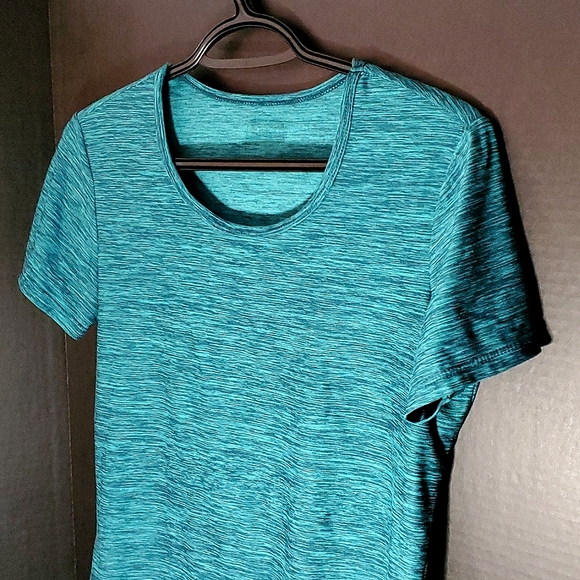 32 Degrees Aqua/Teal Heathered Athletic Scoop Neck T-Shirt - Size Small - Picture 3 of 8